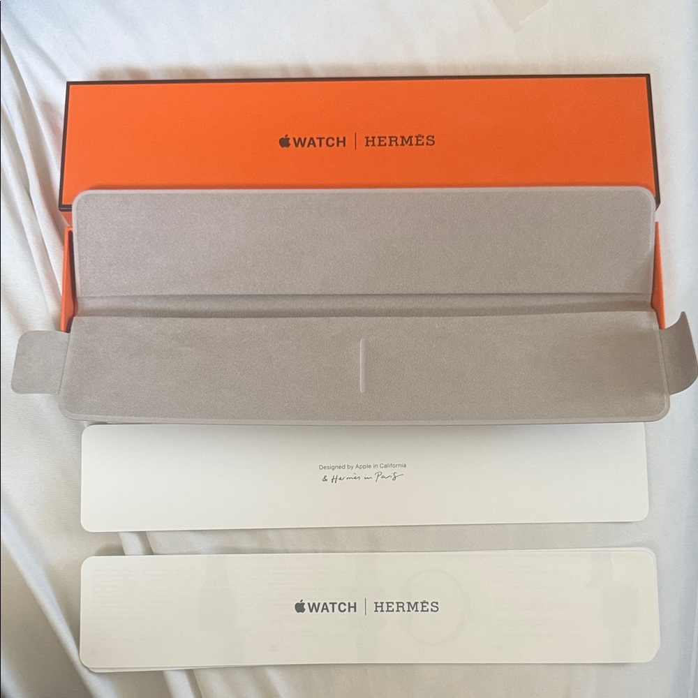 Apple Hermès Watch Packaging in Orange and White
